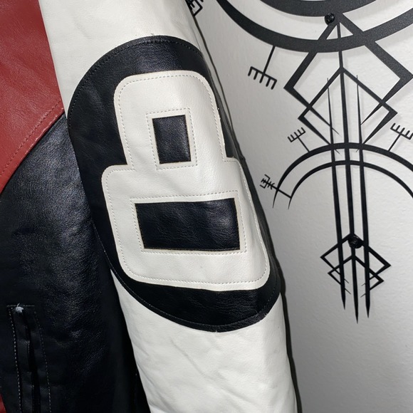 Robert Phillipe Mens Red 8 Ball Faux Leather Jacket Medium - Picture 3 of 10